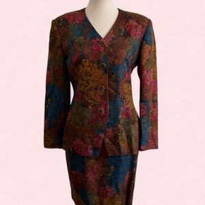 Vintage Michelle Stuart Multicolor Floral Skirt Suit Gold Buttons Size 6